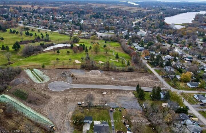 Photo de la propriété:  52 Parks St  ON K7R 0G1 