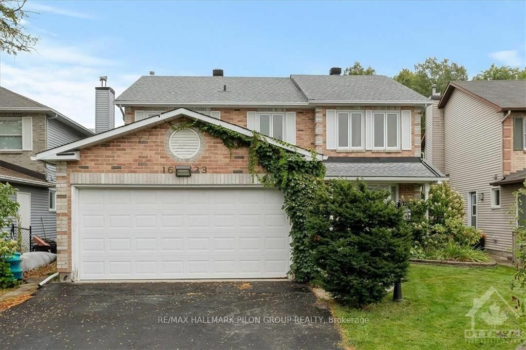 Photo de la propriété:  1623 Sunview Dr  ON K1C 5C6 