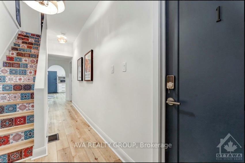 Property Photo: 237 Nepean Street ON K2P 0B7