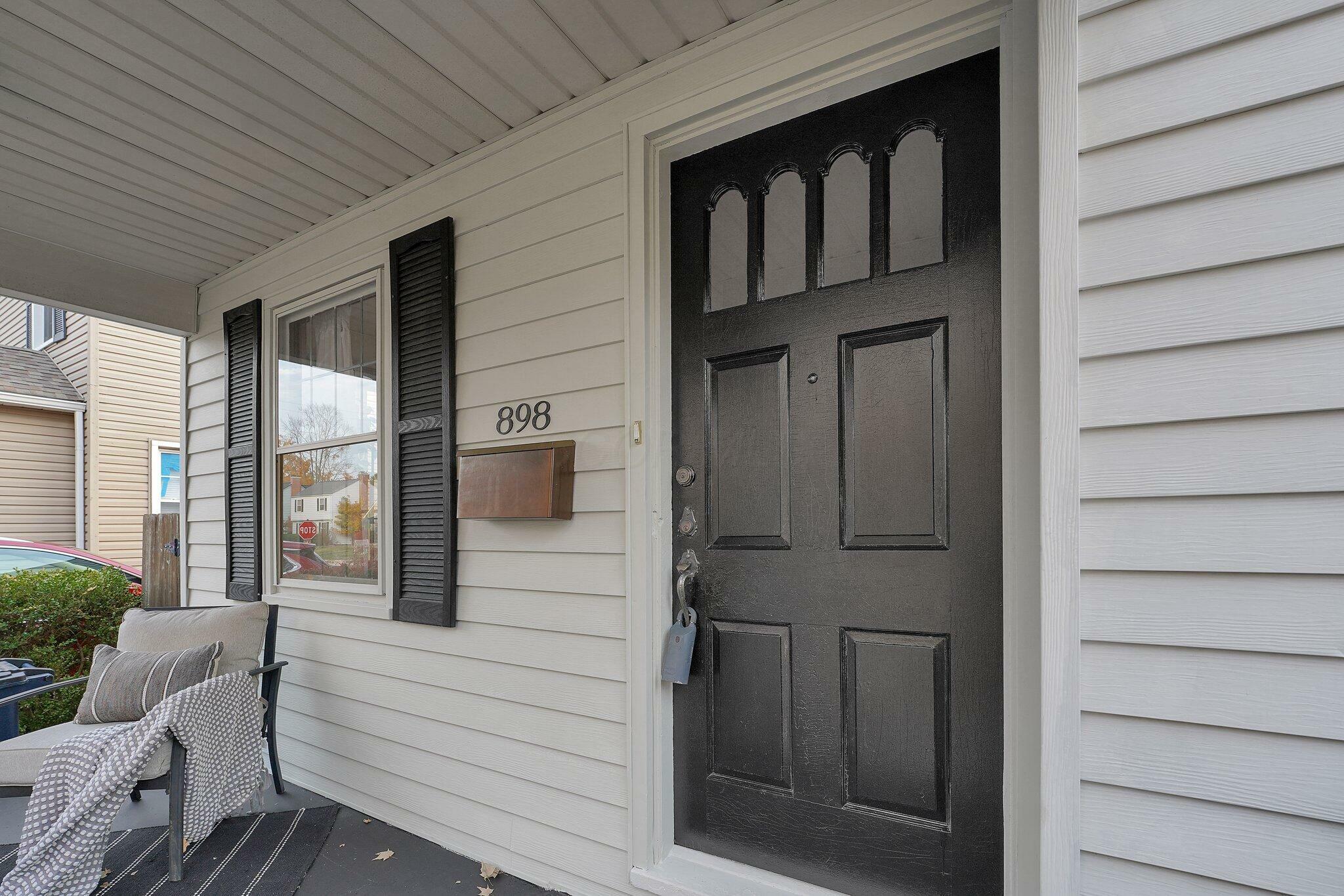 Property Photo:  898 Chelsea Avenue  OH 43209 