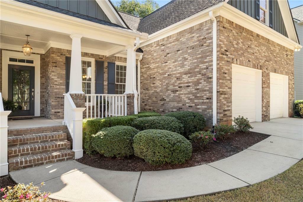 Property Photo:  6965 Hampton Creek Drive  GA 30041 