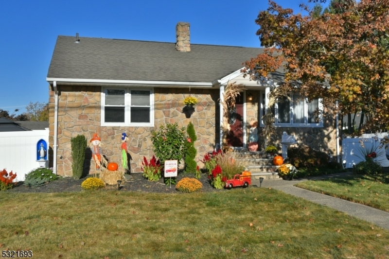 Property Photo:  221 Saint Joseph Blvd  NJ 07644 