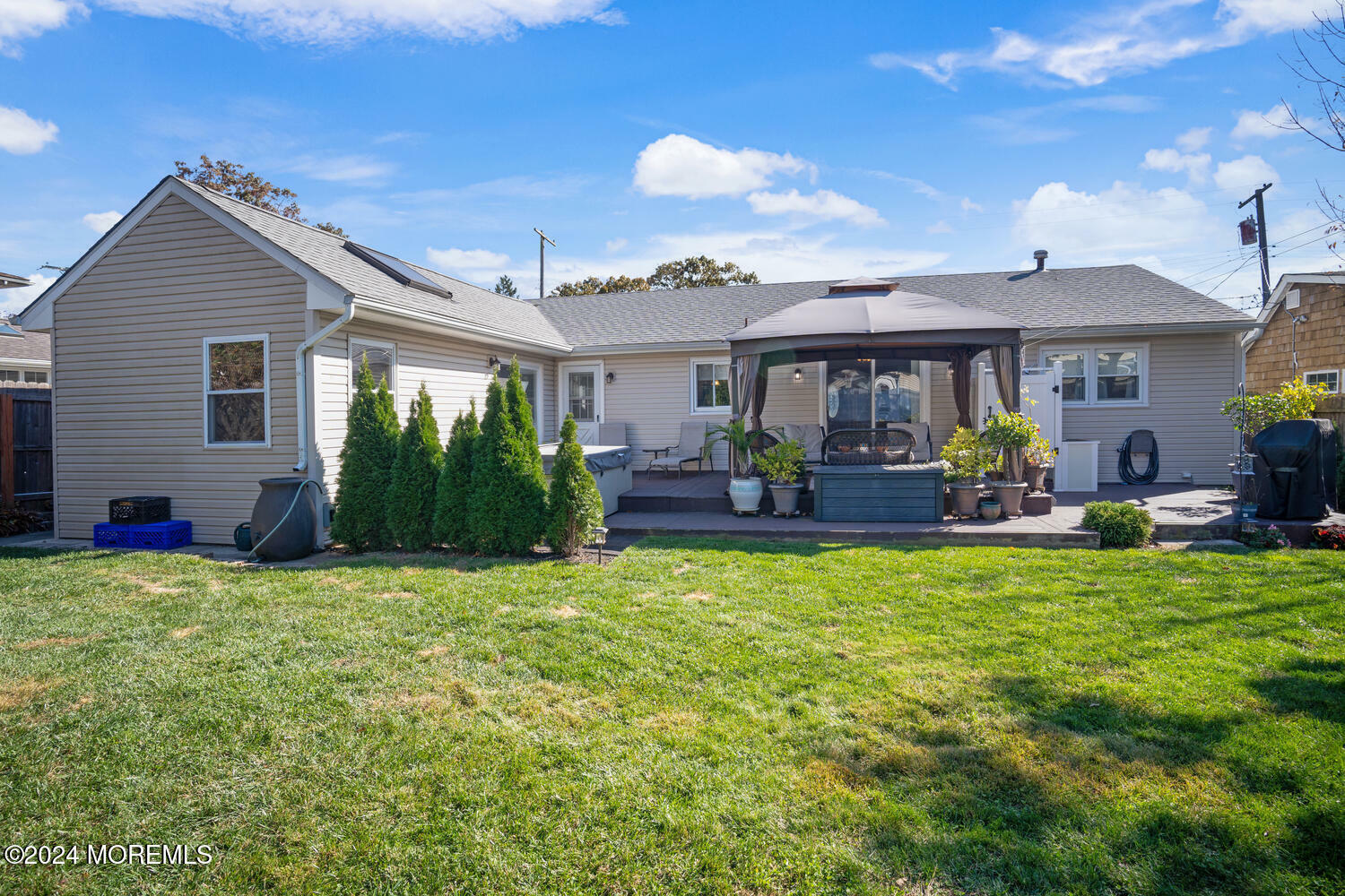 Property Photo:  217 River Edge Drive  NJ 08742 