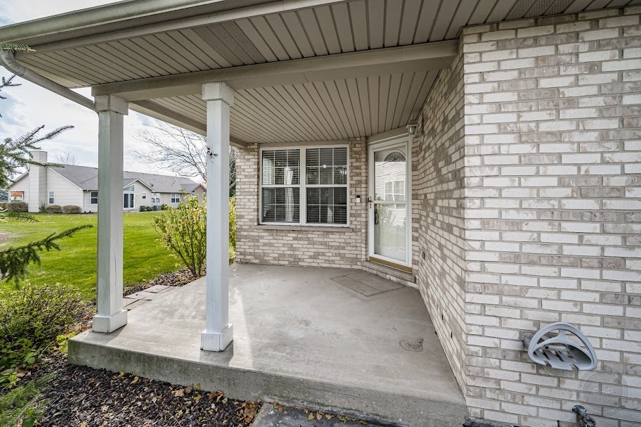 Property Photo:  4710 Noritake Court  IL 60431 