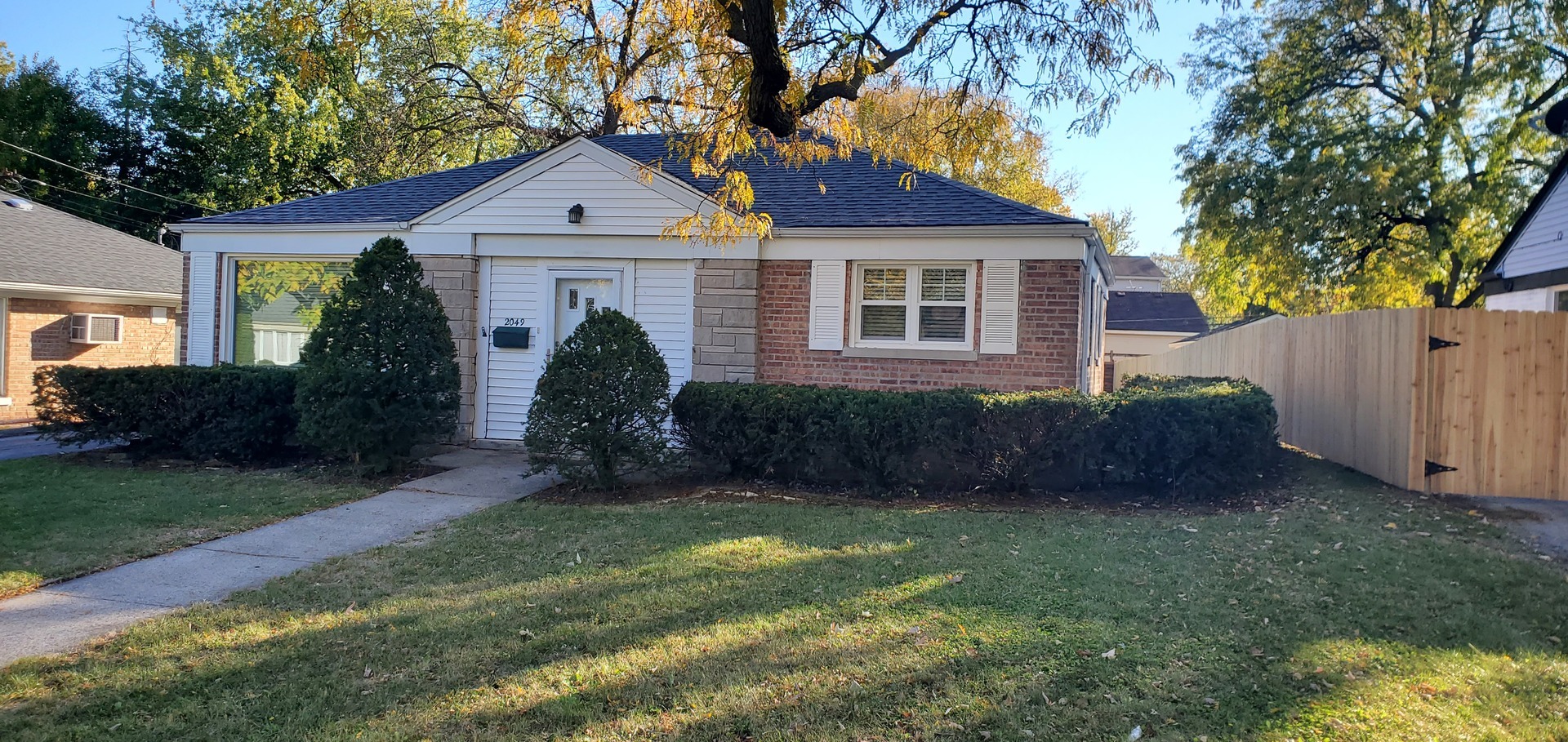 Property Photo:  2049 Magnolia Road  IL 60430 