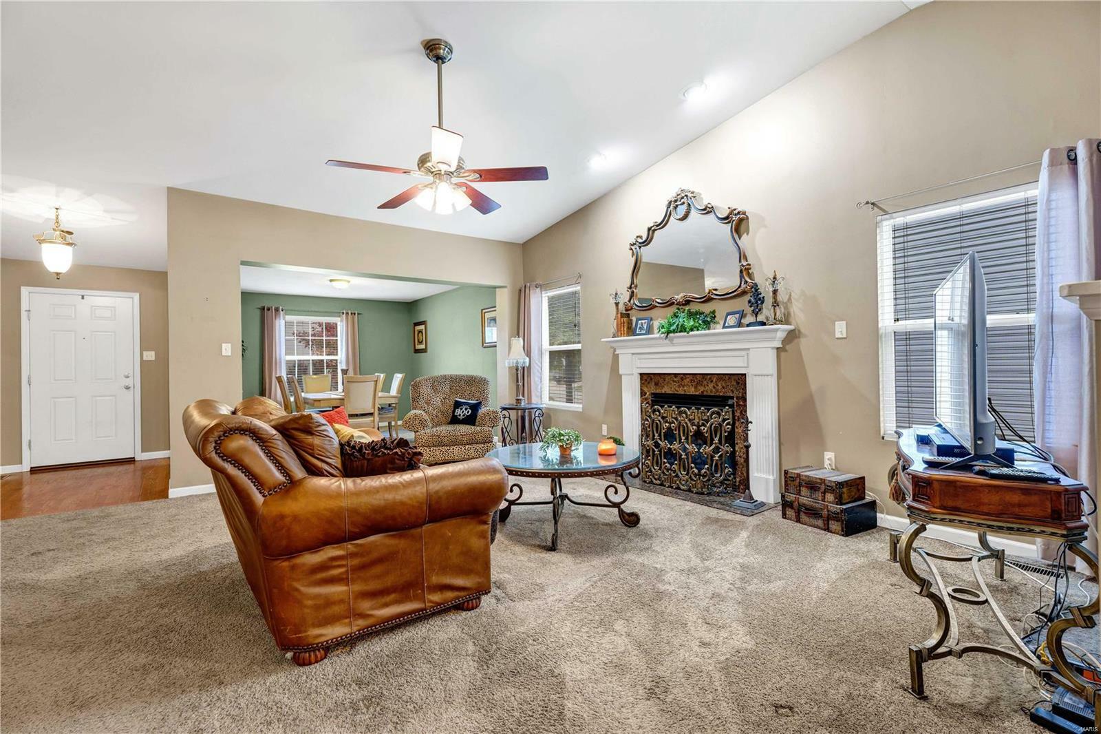 Property Photo:  804 Ashton Way Circle  MO 63025 