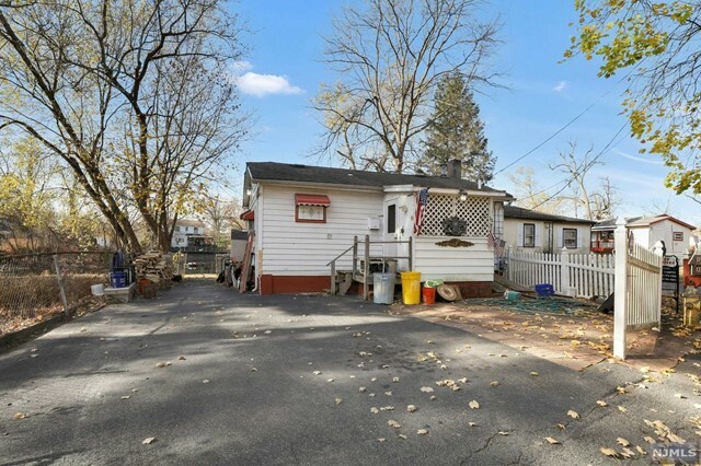 Property Photo:  36 Pocahontas Trail  NJ 07470 