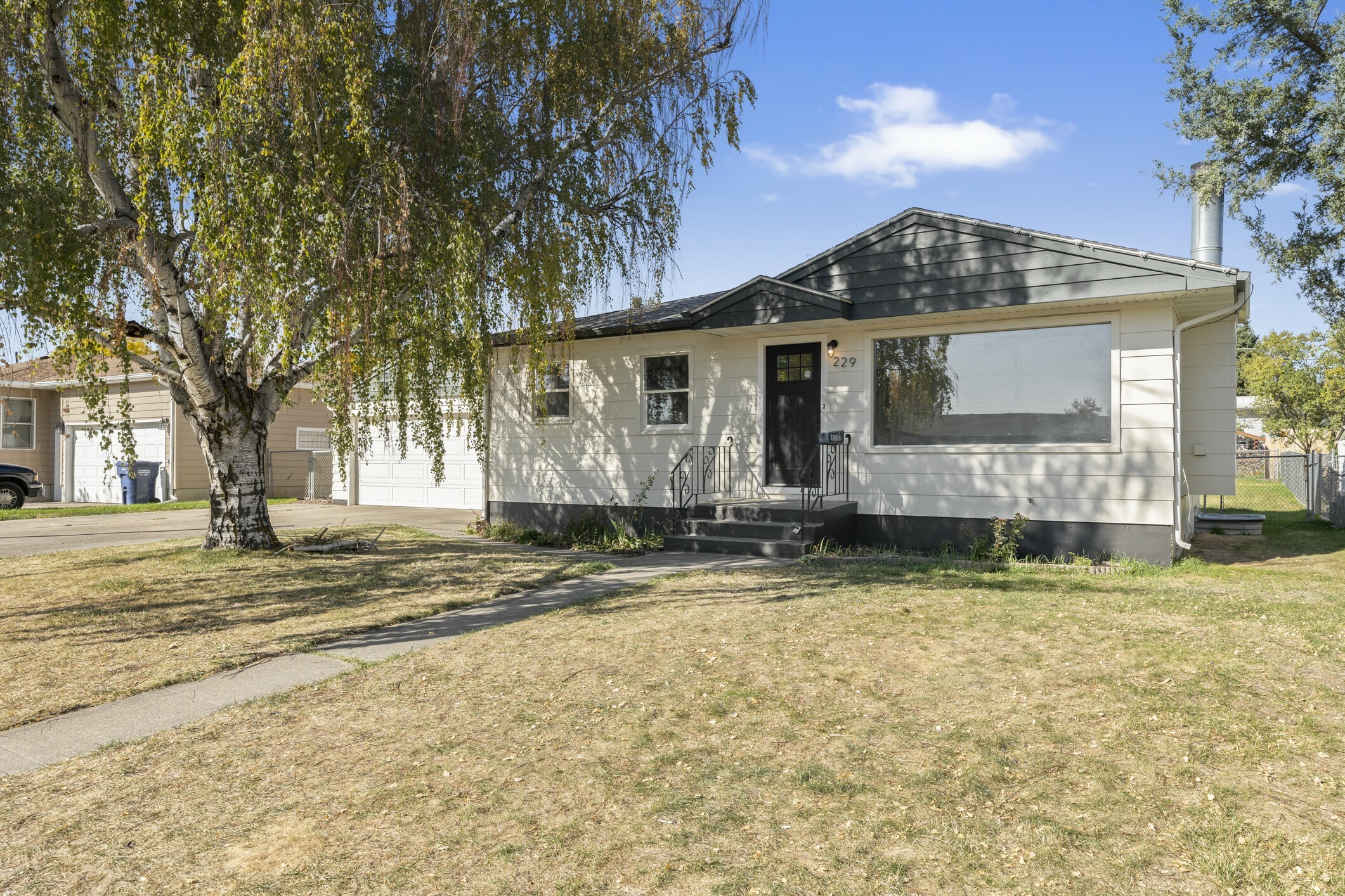 Property Photo:  229 18th Avenue NW  MT 59404 