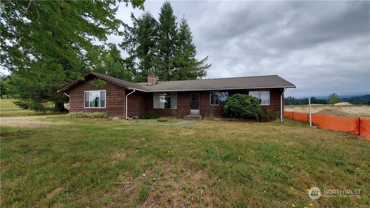 Property Photo:  1308 9th Street  WA 98294 