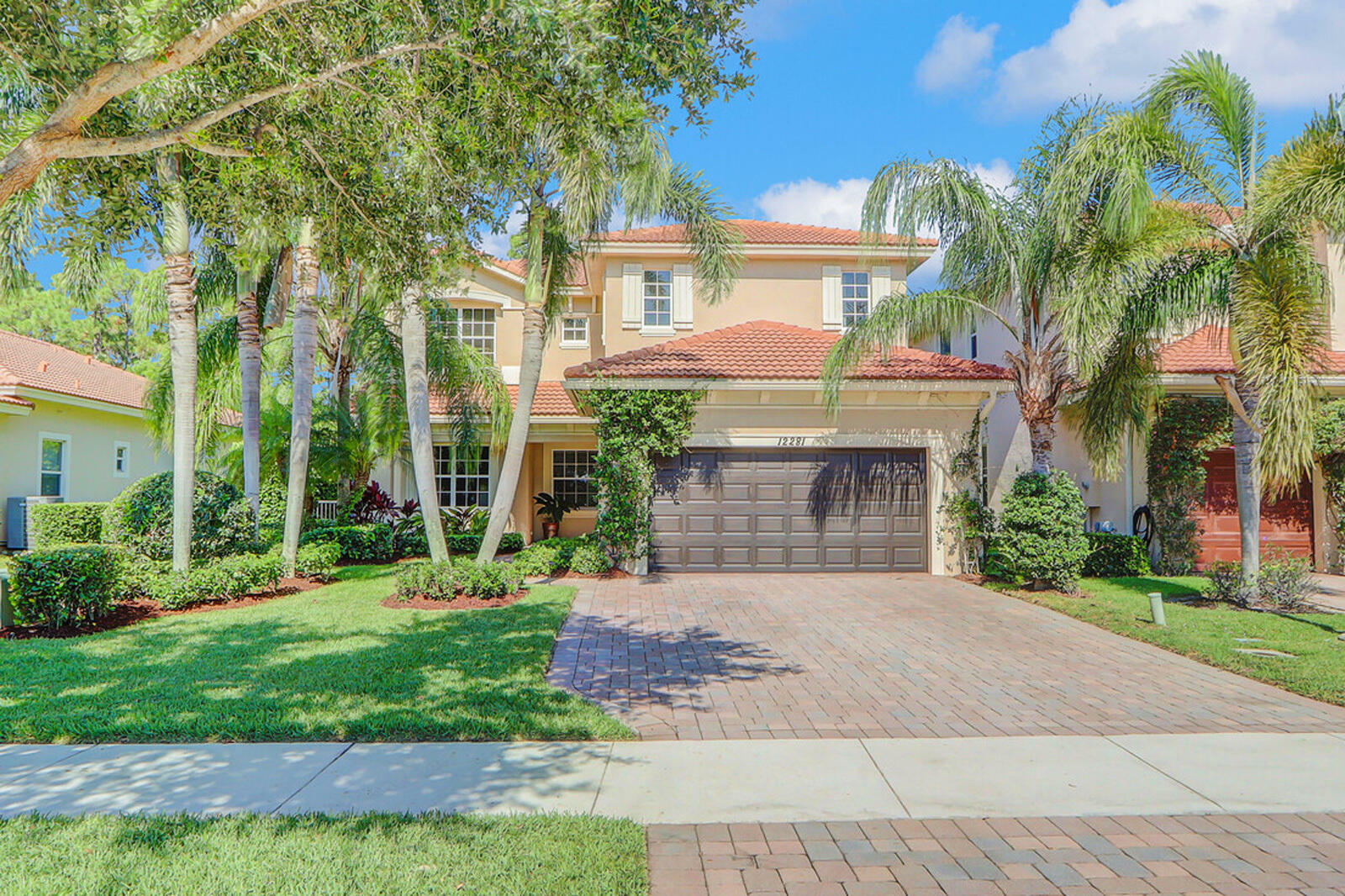 12281 Aviles Circle  Palm Beach Gardens FL 33418 photo