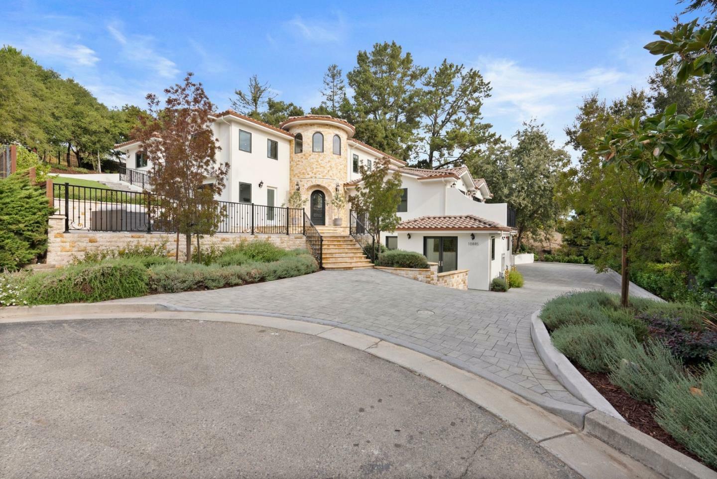 Property Photo: 10885 Miramonte Road CA 95014