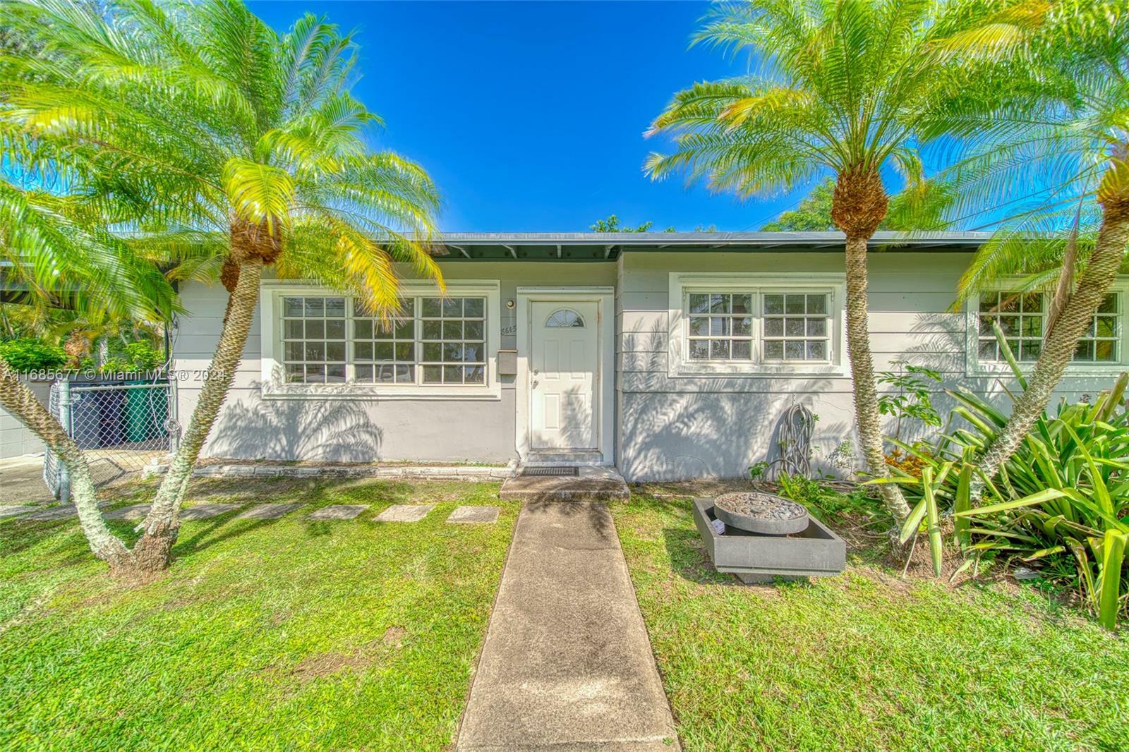 Property Photo:  8645 SW 127th St  FL 33156 