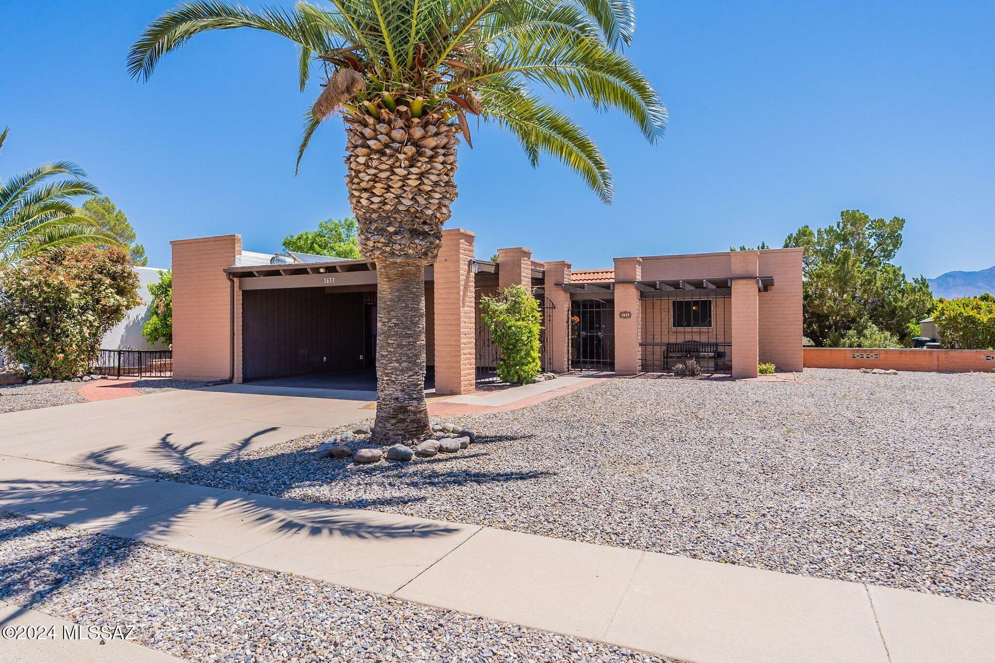 Property Photo:  1631 S San Carla  AZ 85614 