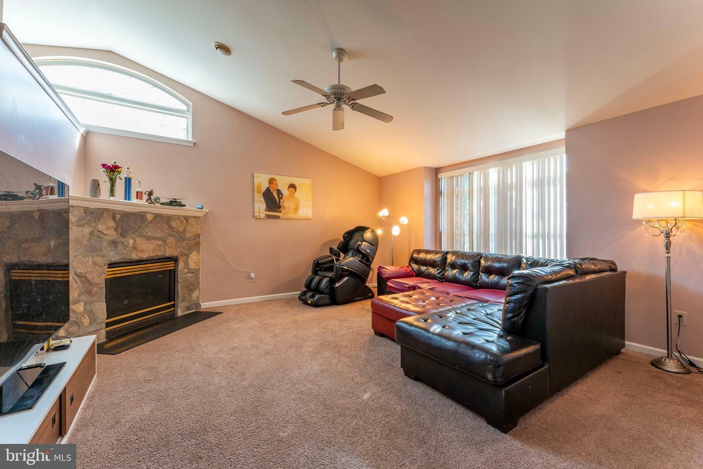 Property Photo:  23 Patriot Court  PA 19061 