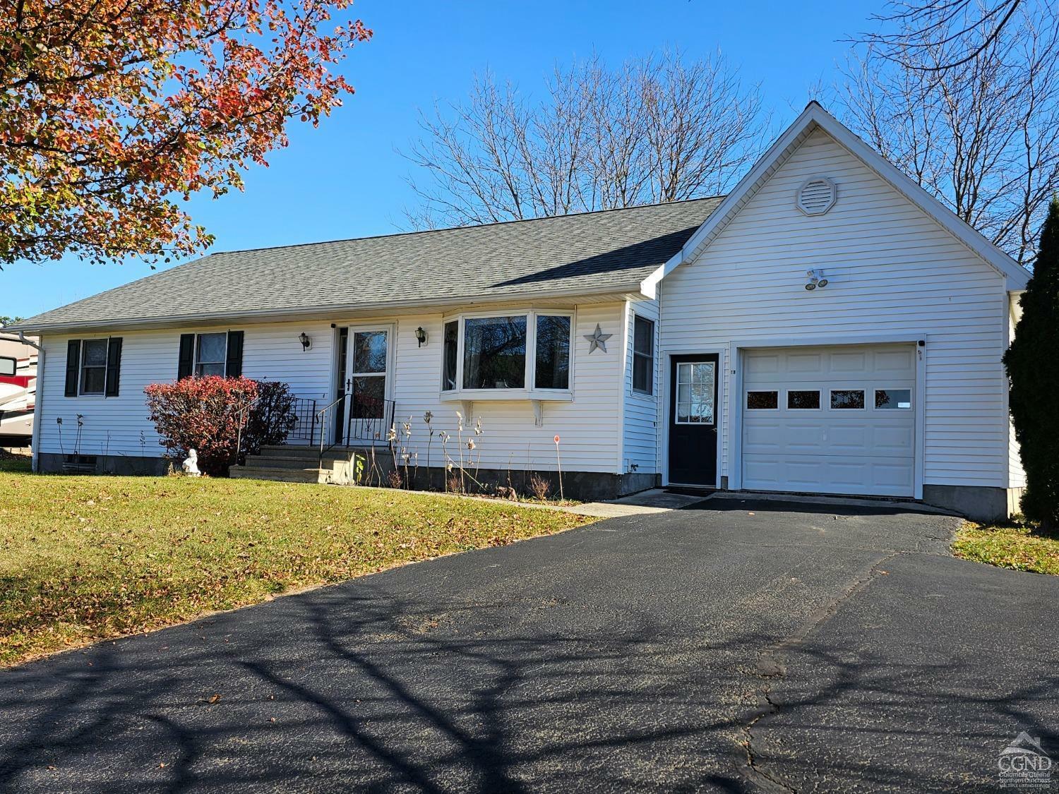 Property Photo:  10 Joslen Heights Road  NY 12534 