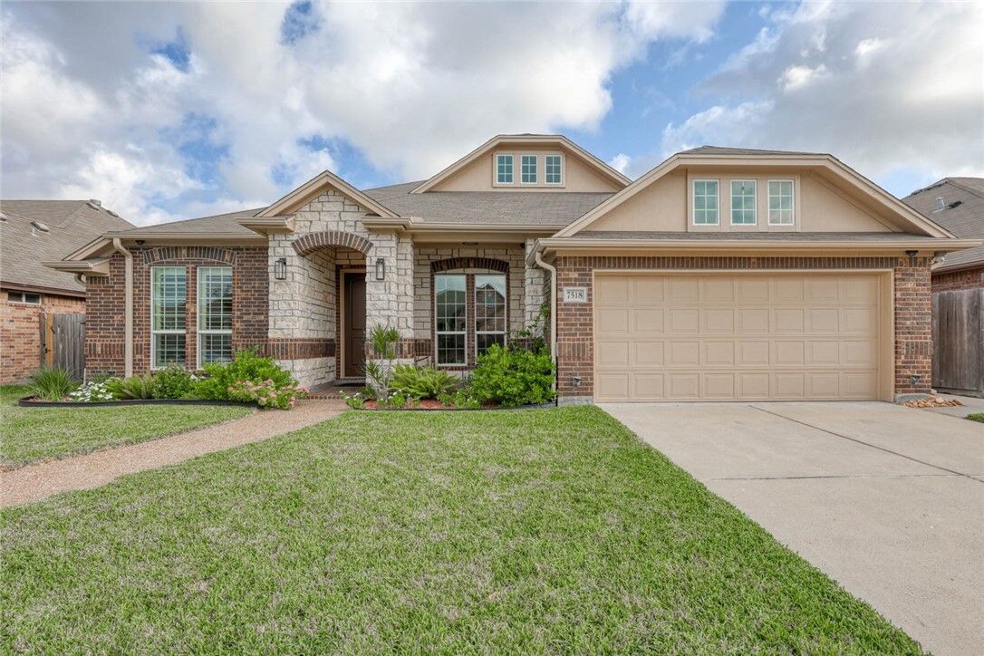 Property Photo: 7518 Idle Hour Drive TX 78414
