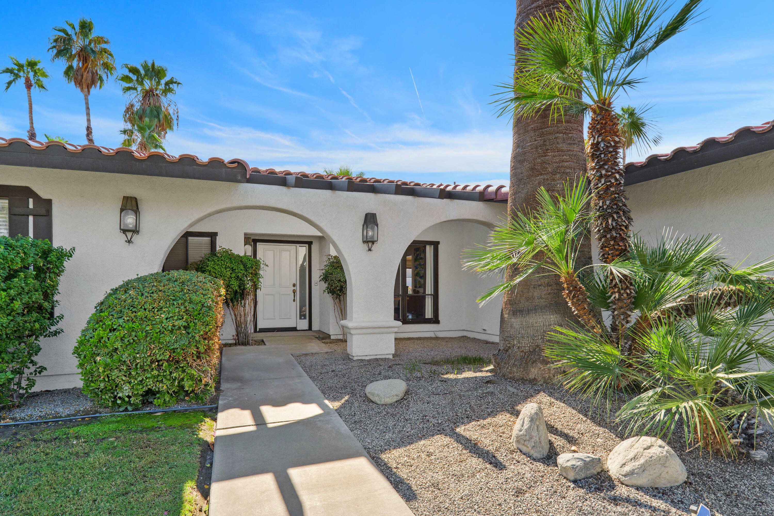 Property Photo:  40032 Sagewood Drive  CA 92260 