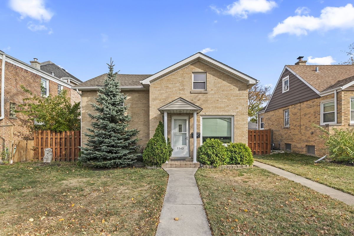 Property Photo:  3343 Rose Street  IL 60131 