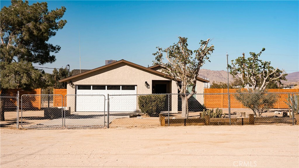 Property Photo: 23560 Tussing Ranch Road CA 92308
