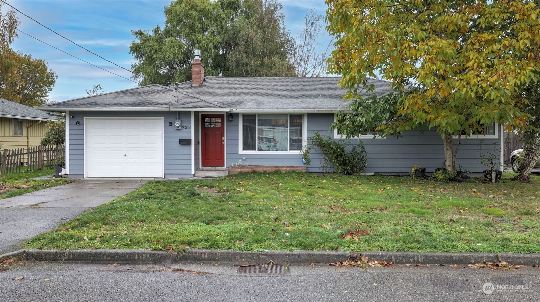 Property Photo:  723 14th Street SW  WA 98371 