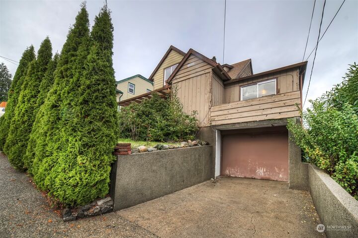 Property Photo: 1114 8th Street WA 98337