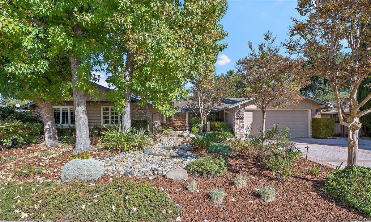 Property Photo:  18941 Cyril Place  CA 95070 