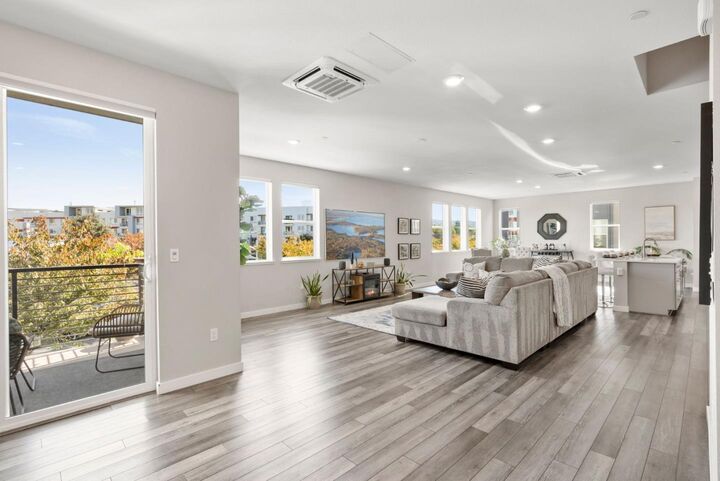 6572 Vision Court  San Jose CA 95119 photo