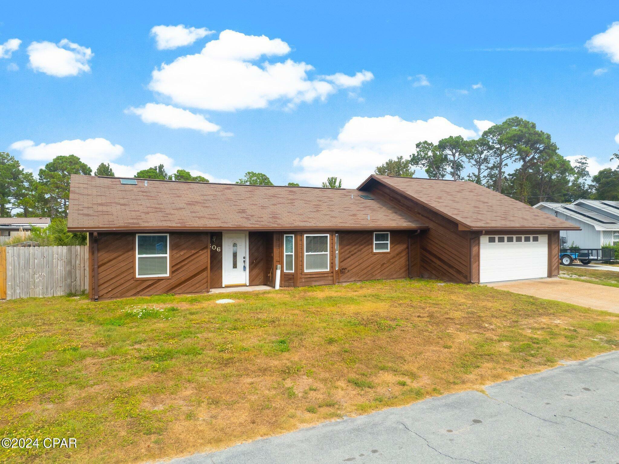 Property Photo:  306 Prudence Lane  FL 32408 