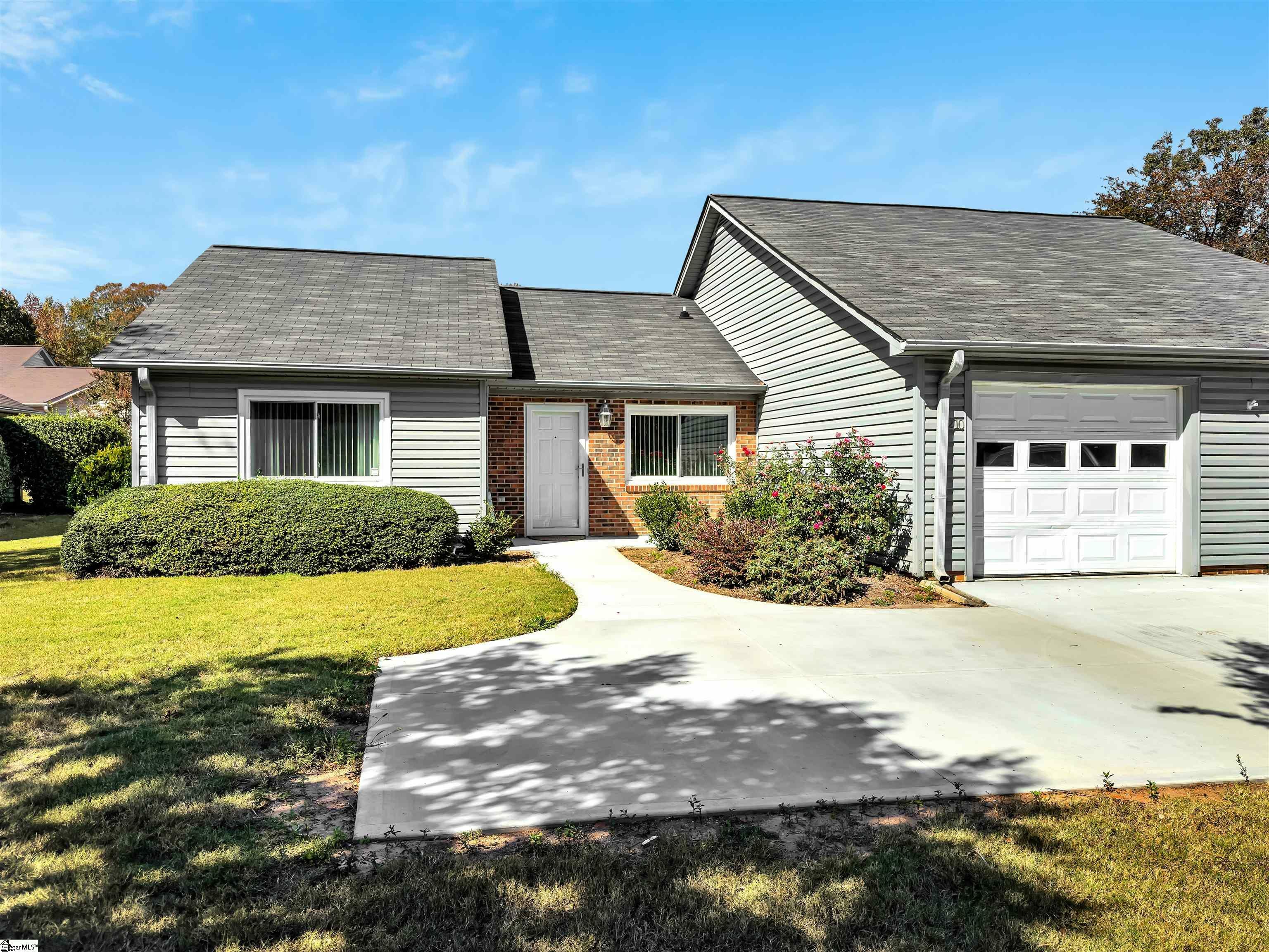 Property Photo:  210 S Woodgreen Way  SC 29615 