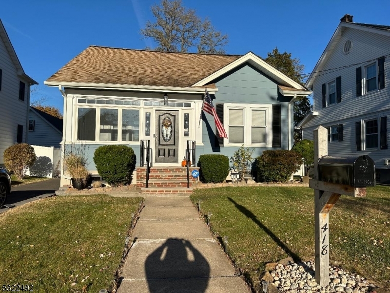 Property Photo:  418 Jackson Ave  NJ 08812 
