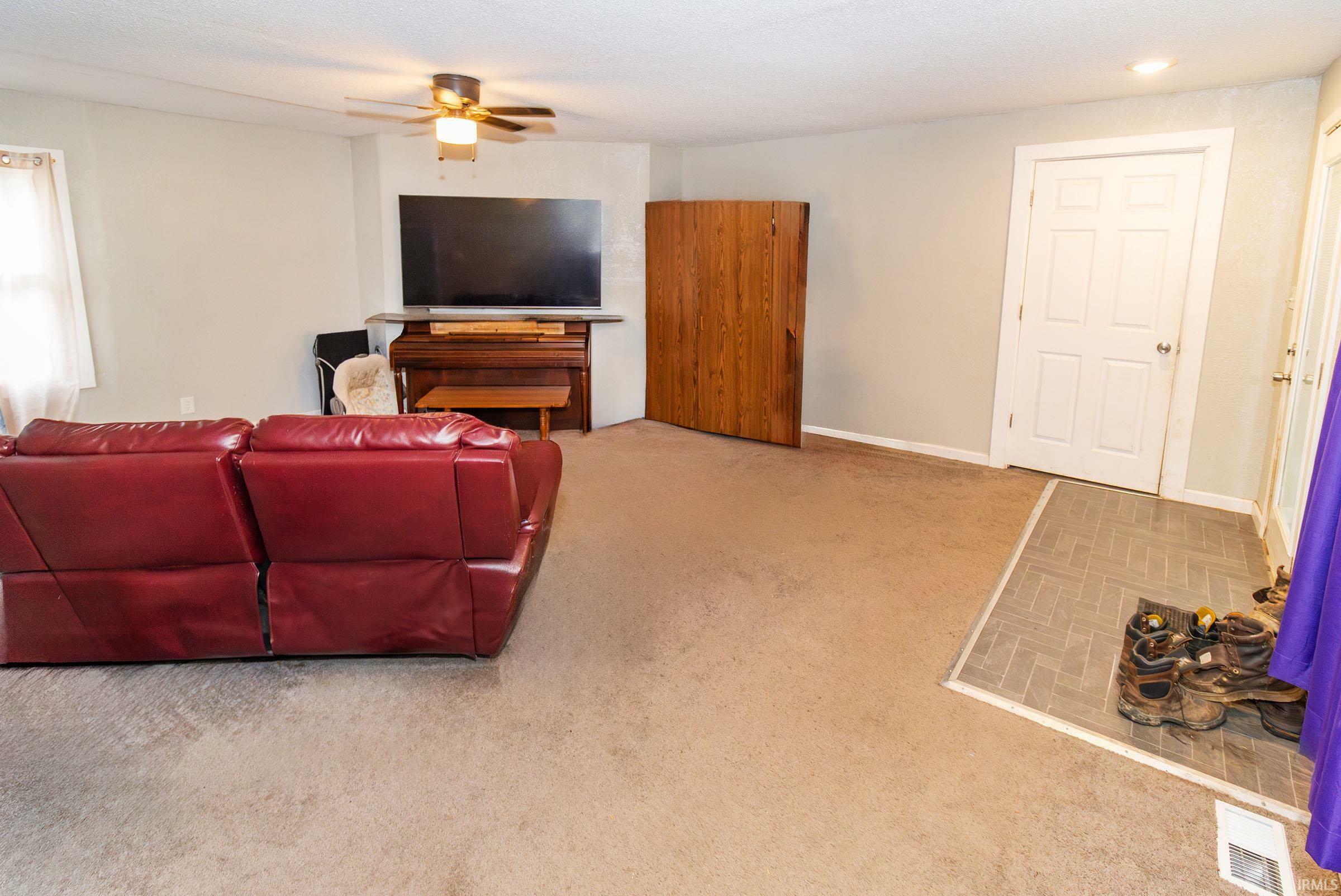 Property Photo:  1316 Keller Street  IN 47710 