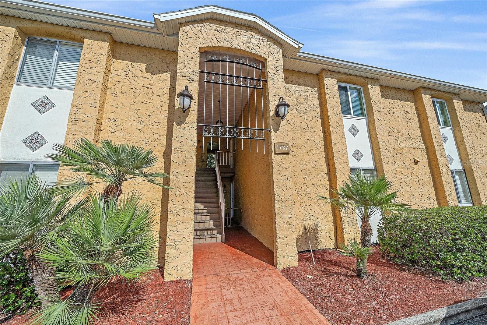 Property Photo:  1737 Parakeet Way 609  FL 34232 