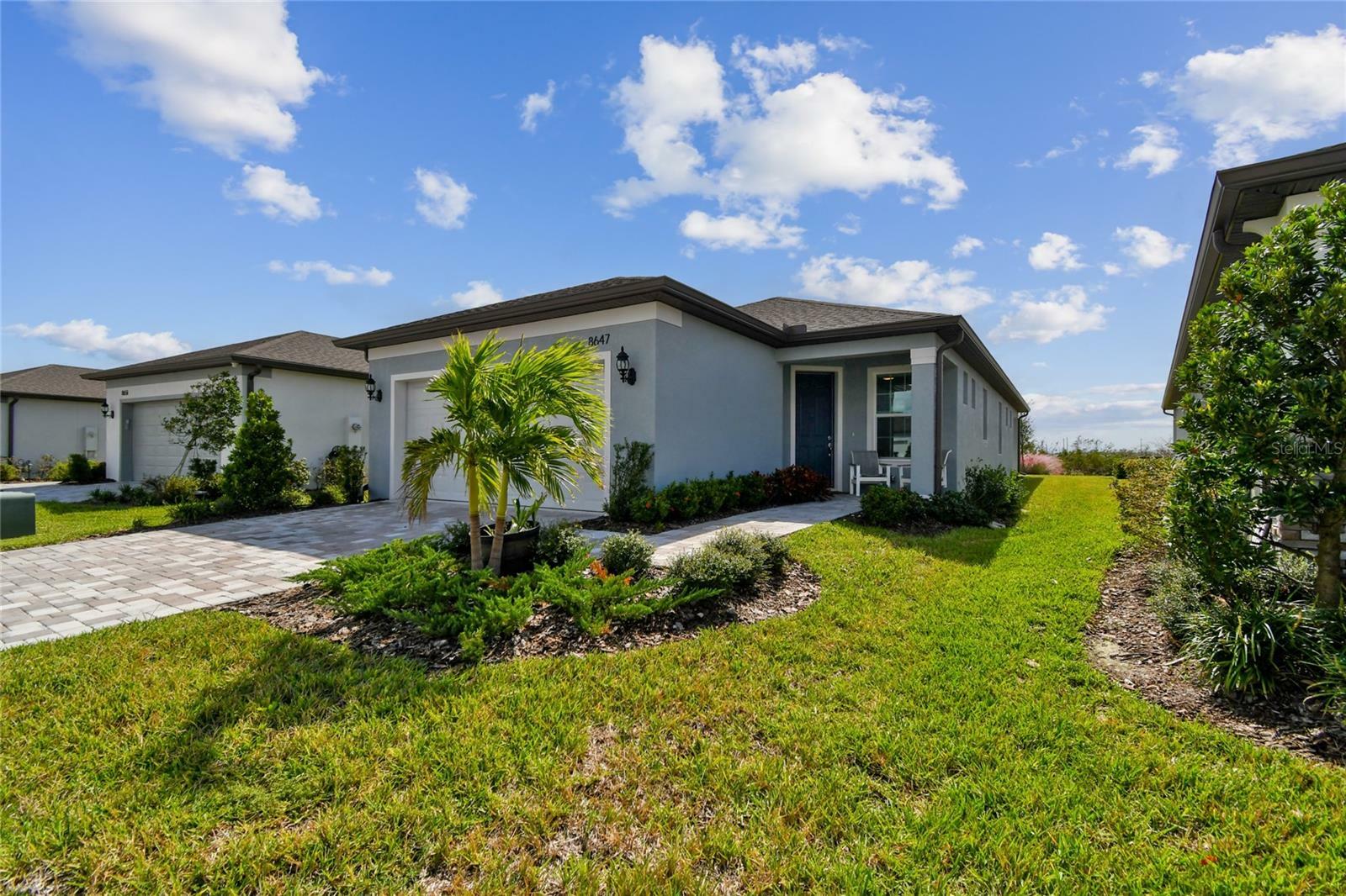 Property Photo:  8647 Ocean Tides Cove  FL 34219 