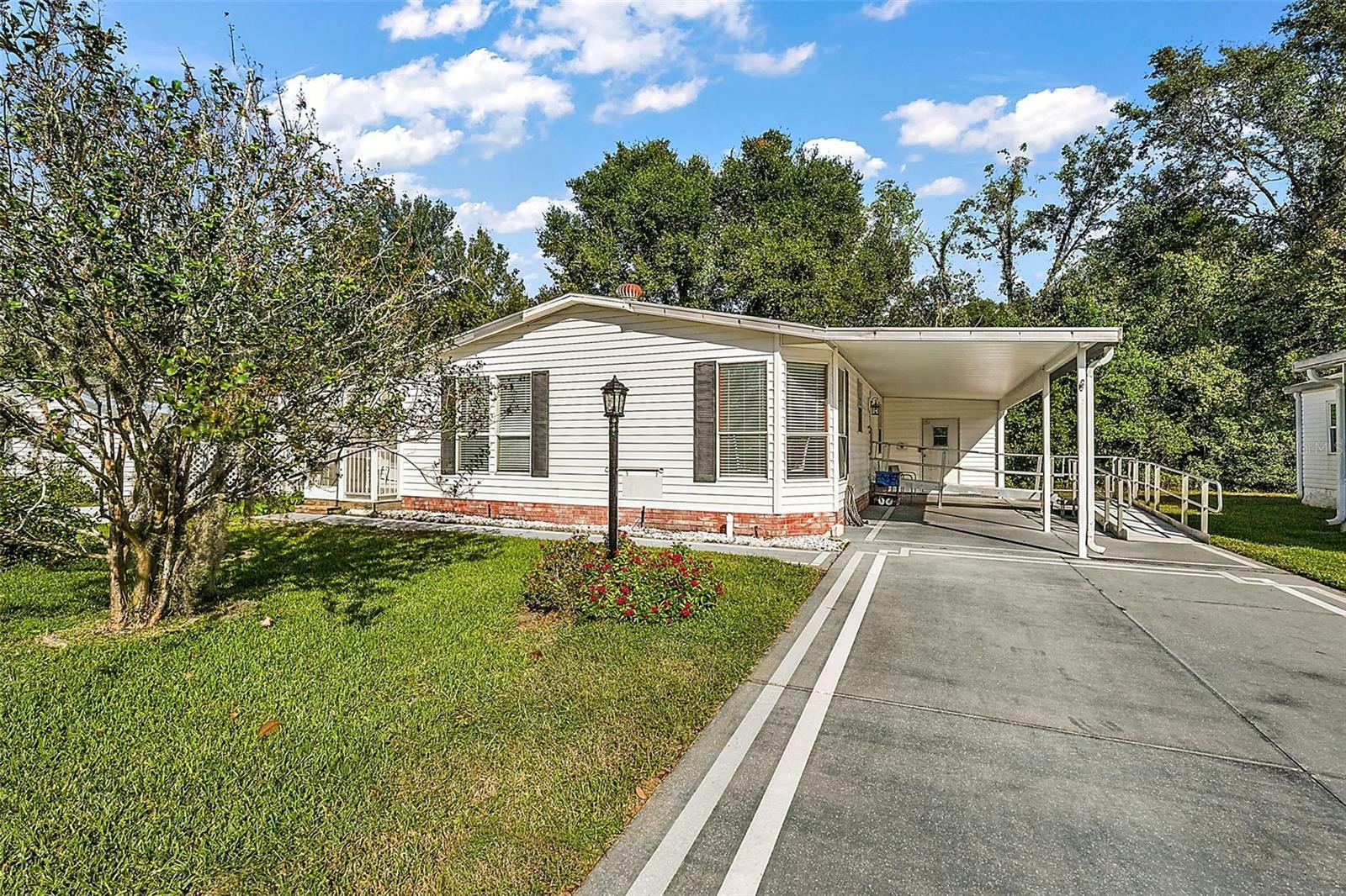 Property Photo:  1215 E Schwartz Boulevard  FL 32159 