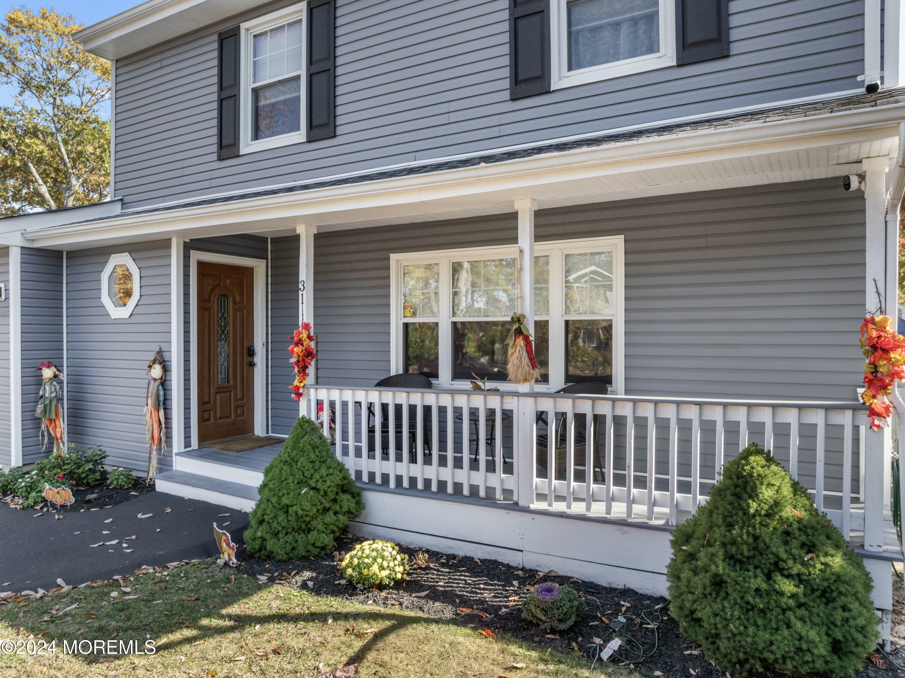 Property Photo:  31 Delmar Drive  NJ 08723 