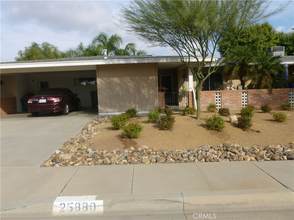 25880 Cherry Hills Boulevard  Menifee CA 92586 photo