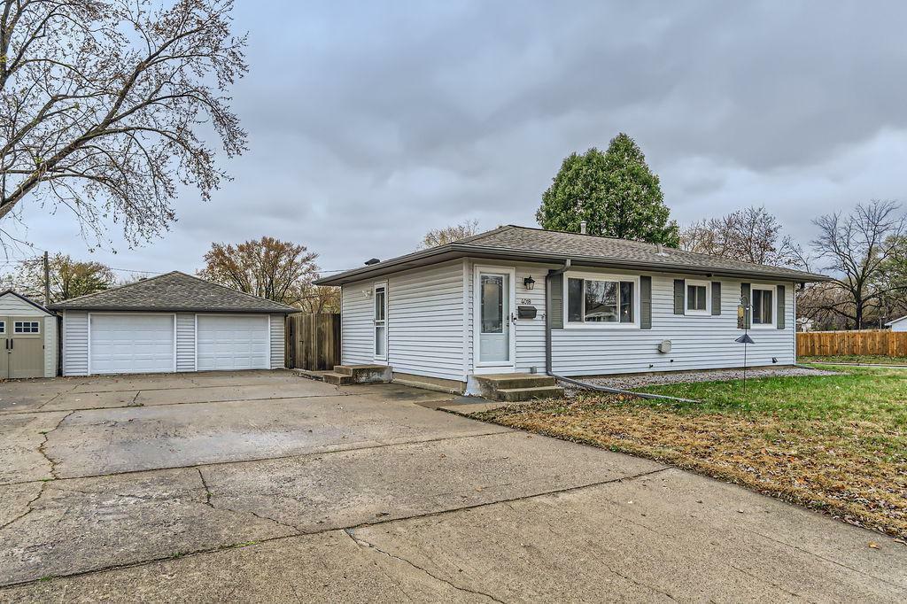 Property Photo:  4018 71st Street E  MN 55076 