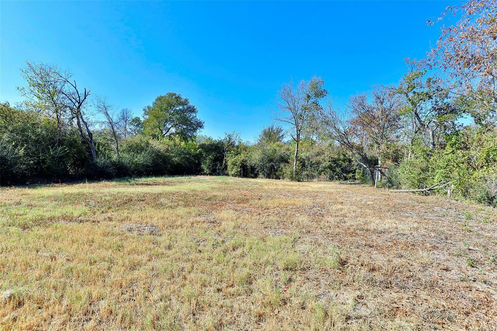 Property Photo:  1700 Arch Street  TX 76105 