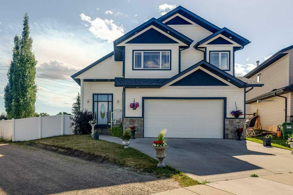 148 Iverson Close  Red Deer AB T4R 3M8 photo