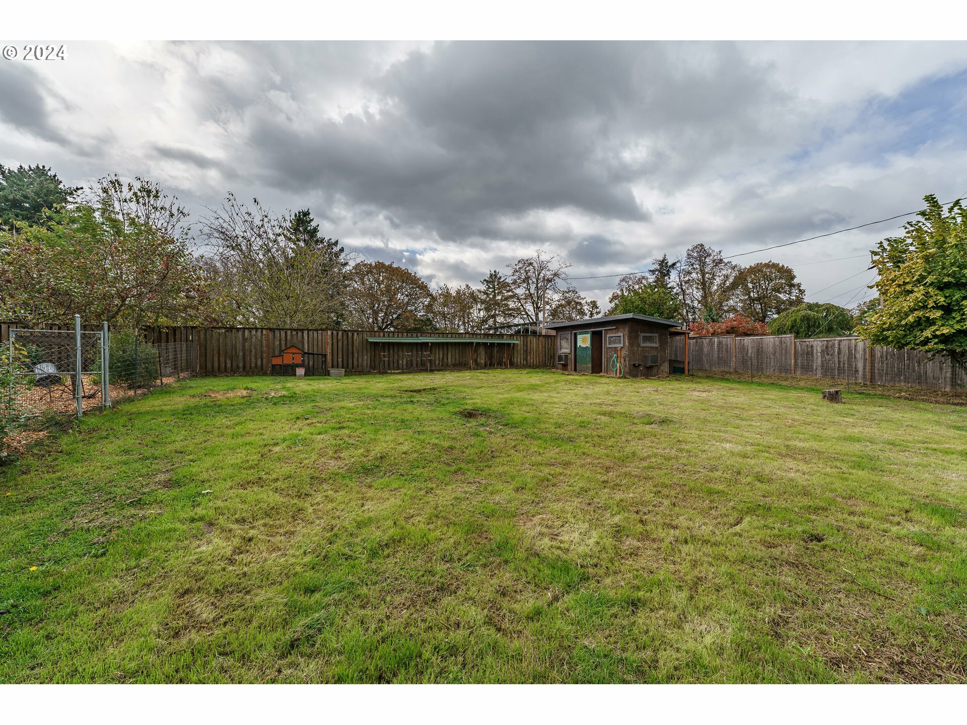 Property Photo:  NW 13th Ct  WA 98665 