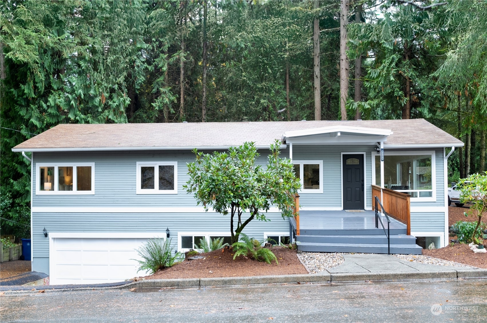 Property Photo:  23405 NE 73rd Street  WA 98053 