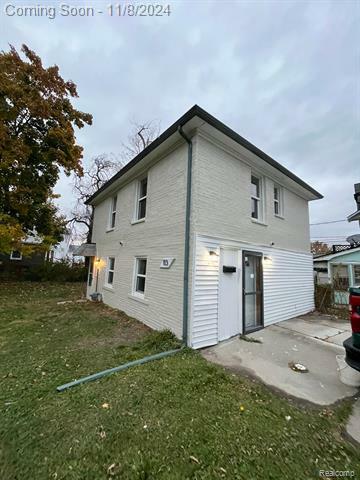 Property Photo:  113 Rathbone Street  MI 48043 