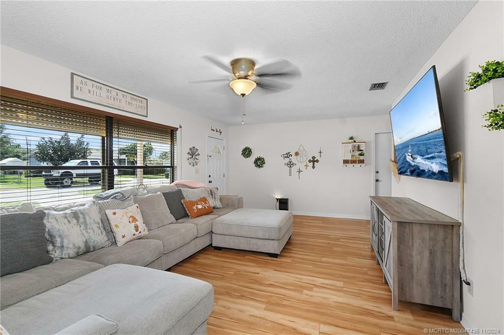 Property Photo:  2351 SE Jackson Street  FL 34997 