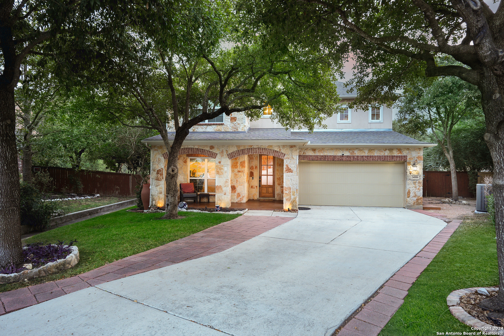 Property Photo:  24006 Briarbrook Way  TX 78261 