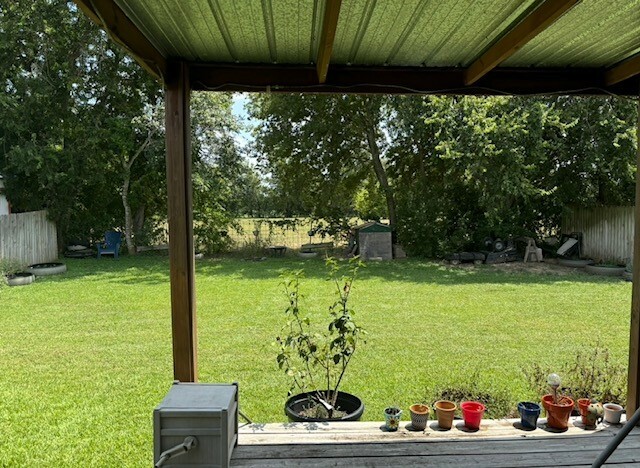 Property Photo:  204 Durie Drive  TX 76706 