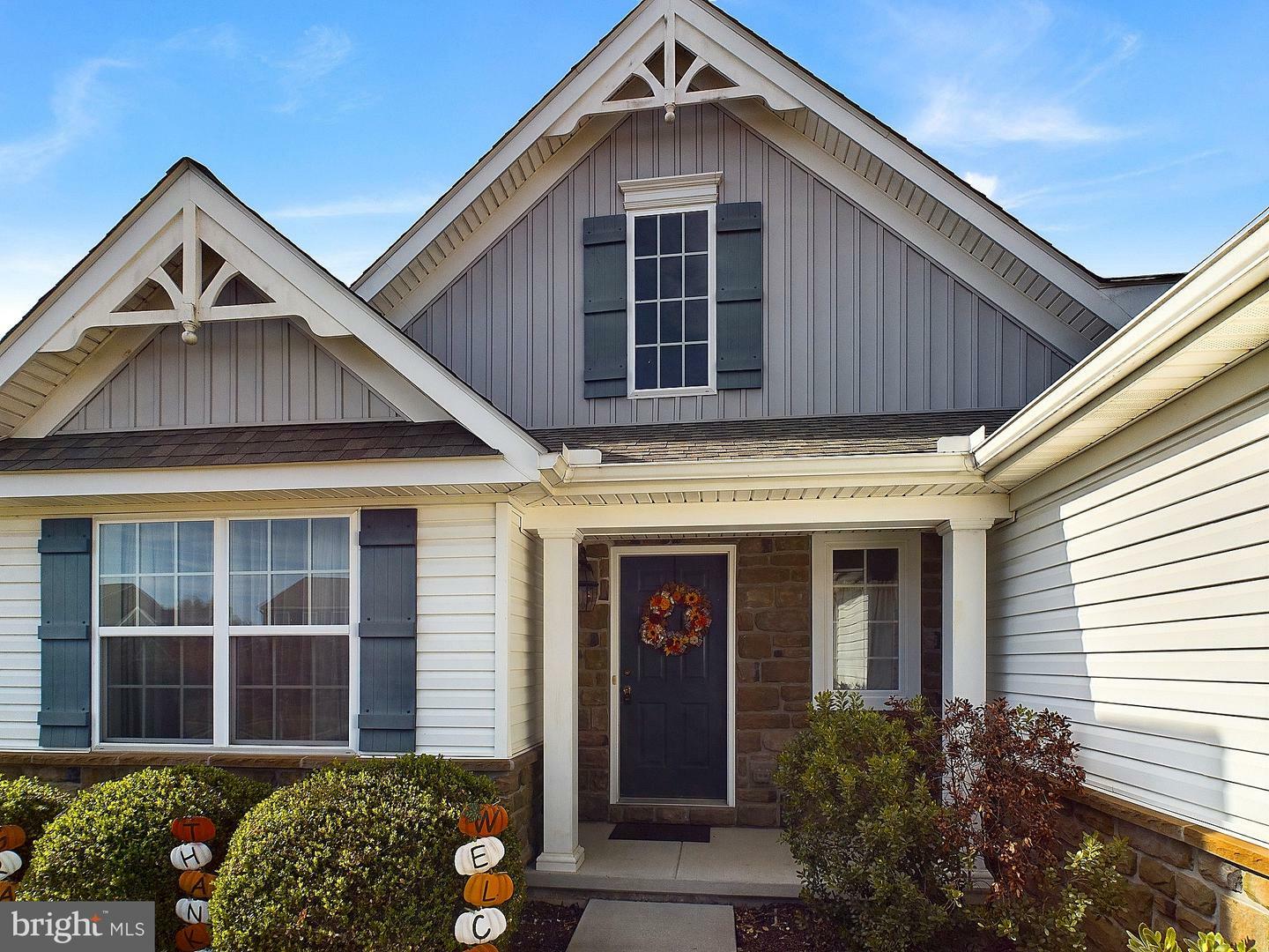 Property Photo:  114 Creekview Drive  PA 17562 