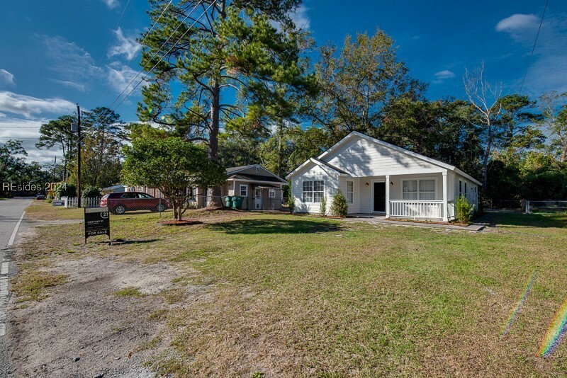 Property Photo:  124 Hagin Drive  SC 29936 