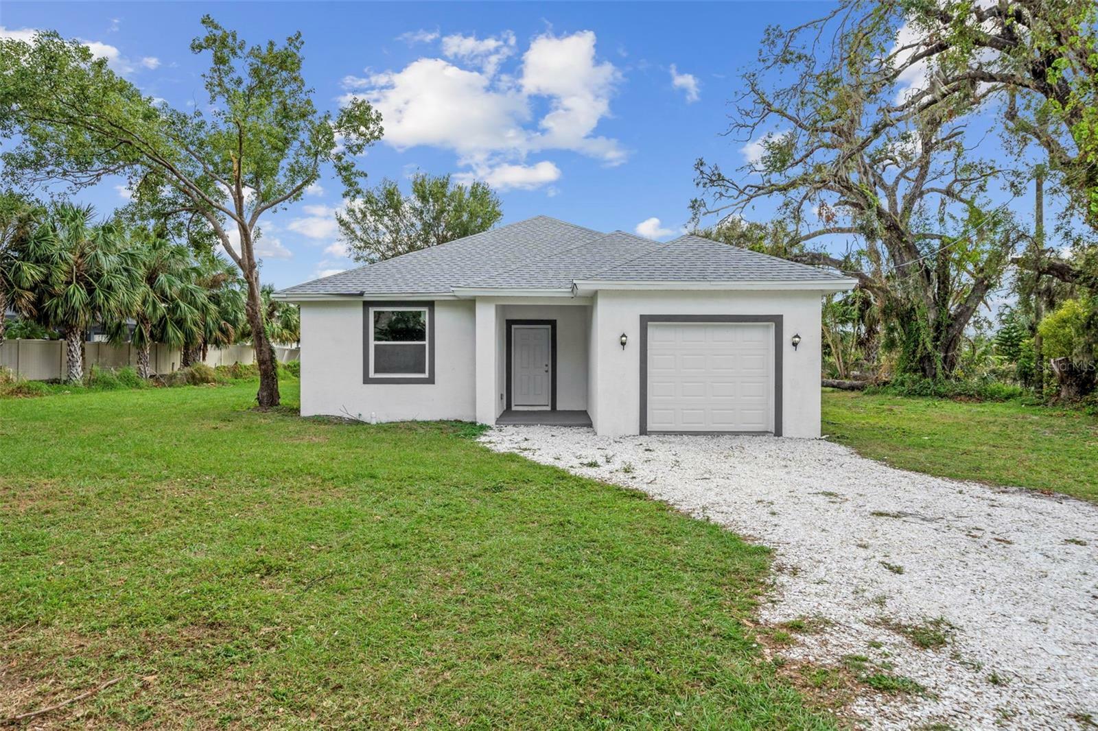 Property Photo:  2215 Pope Road  FL 34211 