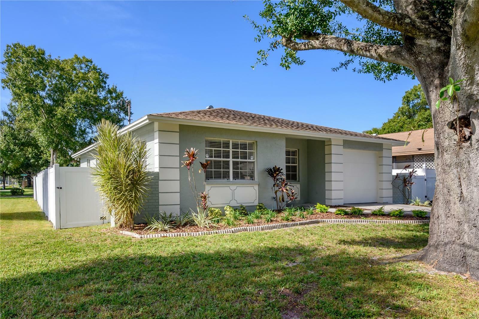 Property Photo:  7315 S Sparkman Street  FL 33616 