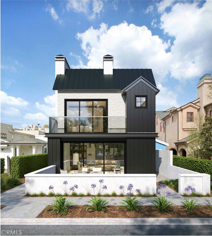 Property Photo: 513 Acacia Ave CA 92625